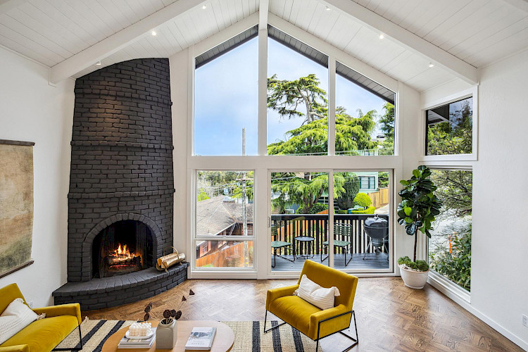89 Martha Avenue 21