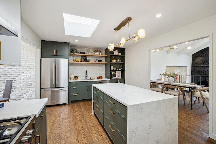 89 Martha Avenue 32