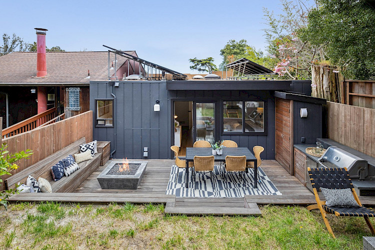 89 Martha Avenue 58