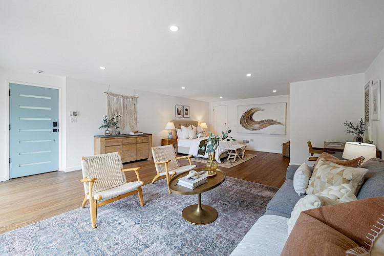 89 Martha Avenue 82