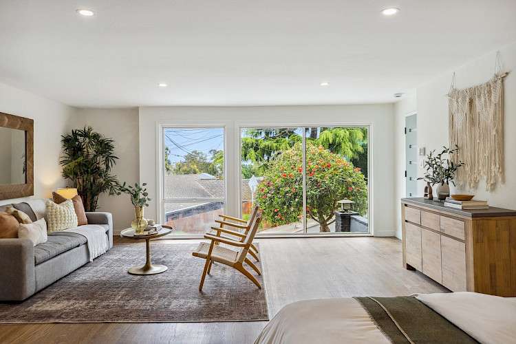 89 Martha Avenue 84