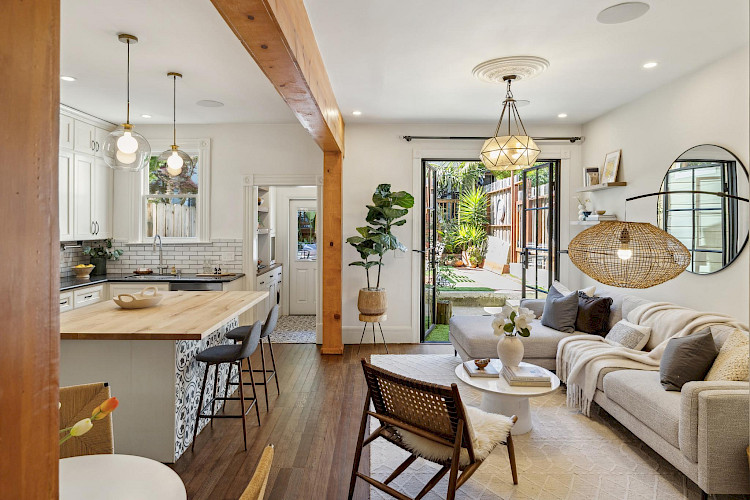 1582 Sanchez Street 1