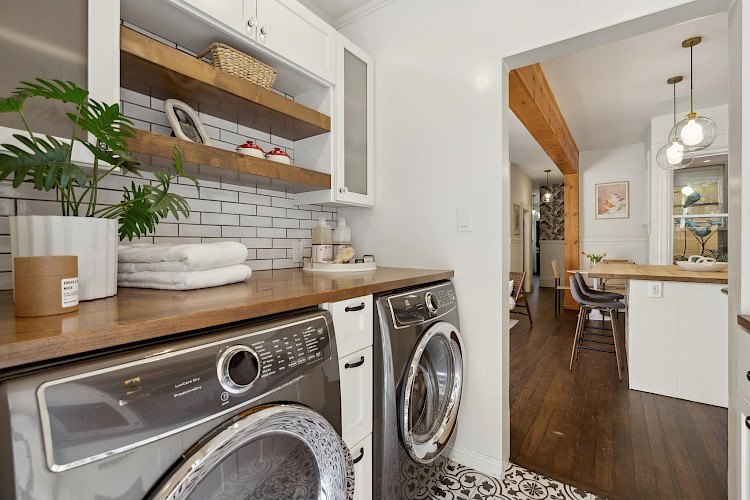 1582 Sanchez Street 32