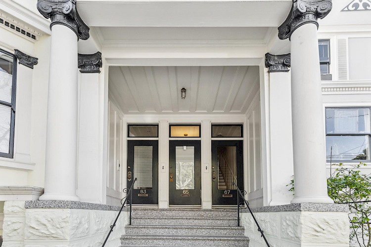65 Cumberland Street 8