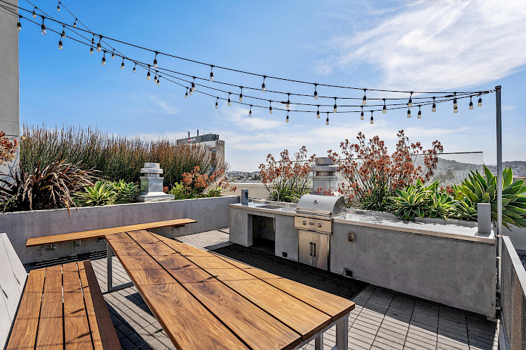 45 Bartlett St., #603 39