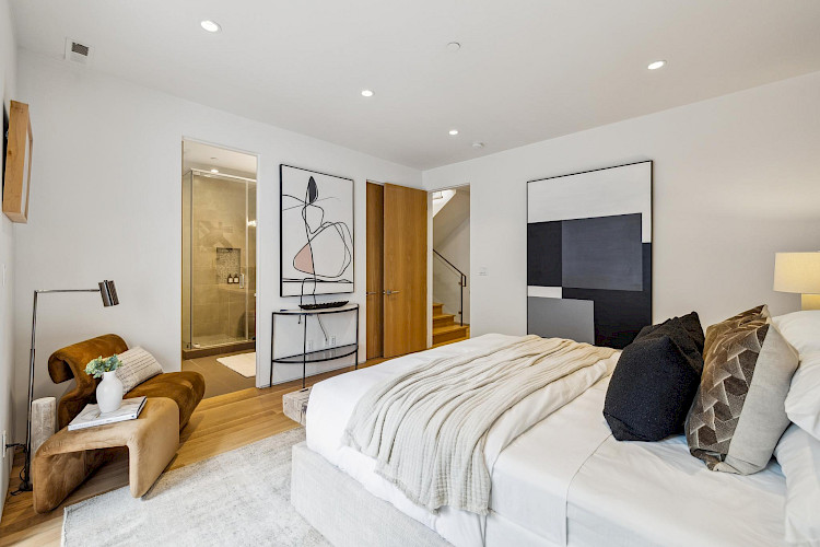 392 Eureka St. 59