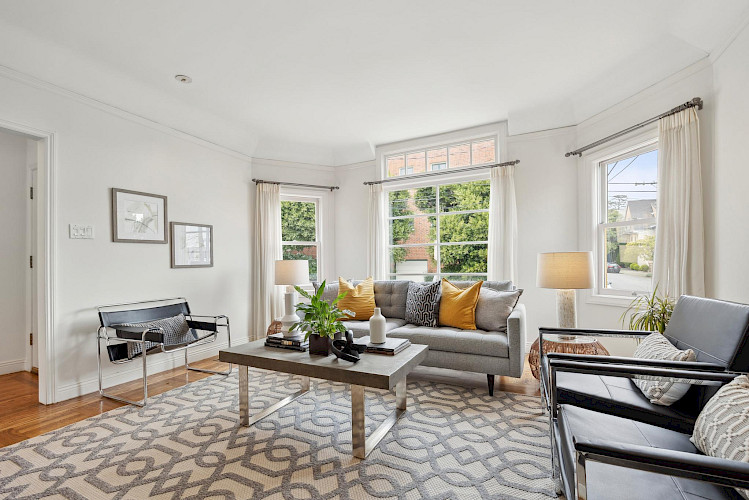 51 Deming St 16