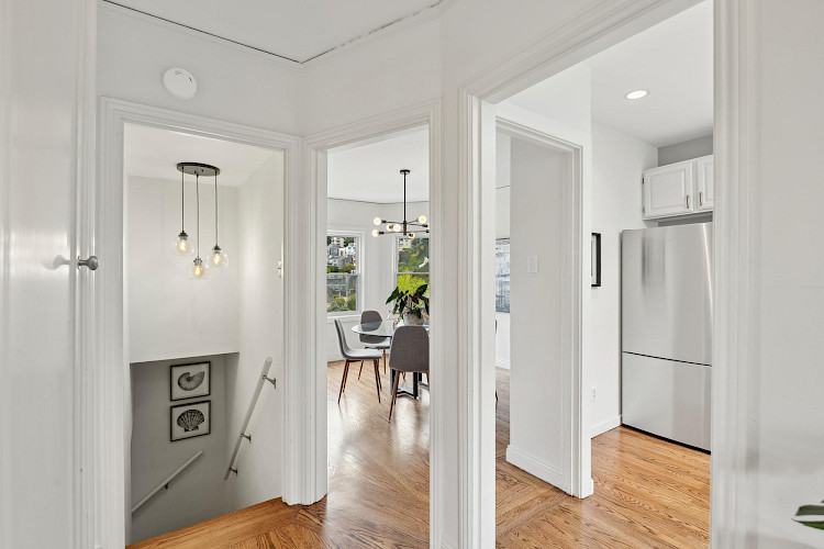 51 Deming St 19