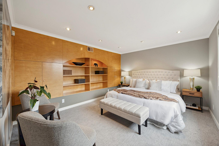 51 Deming St 42