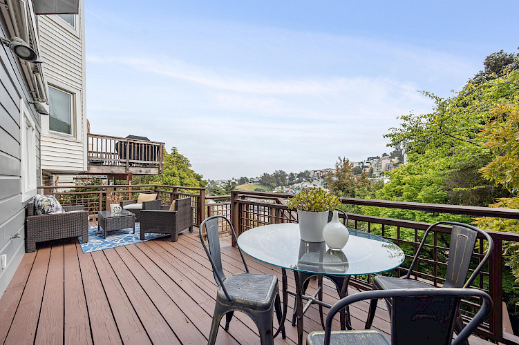 51 Deming St 51