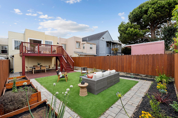 57 Theresa St 2