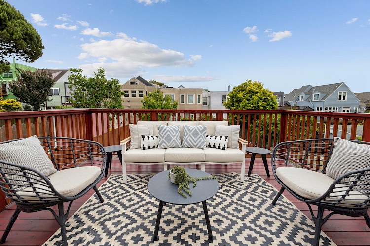57 Theresa St 5
