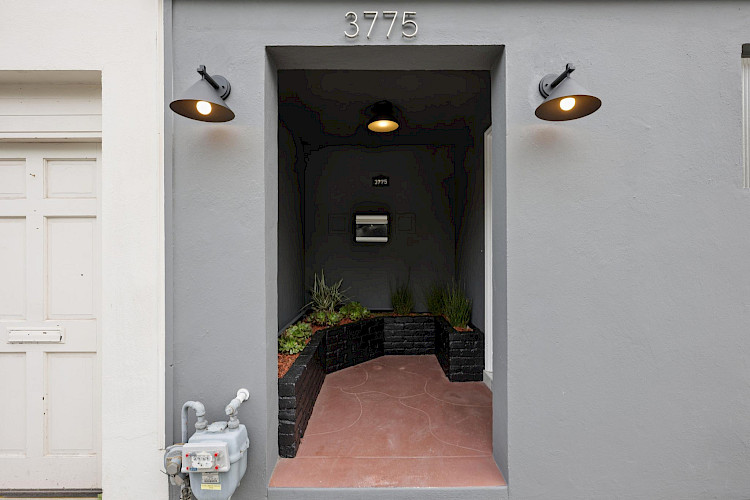 3775 16th St. 11