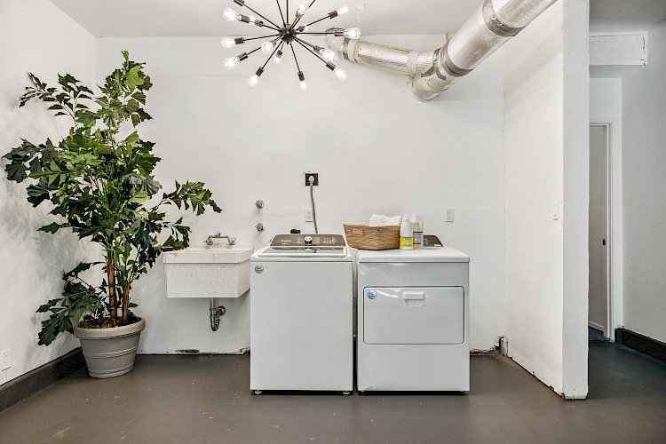 209 N. Lake Merced Hills 17