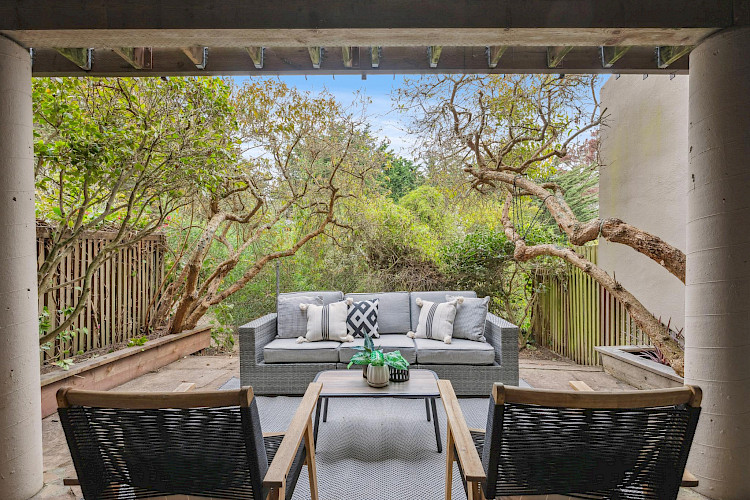 209 N. Lake Merced Hills 6