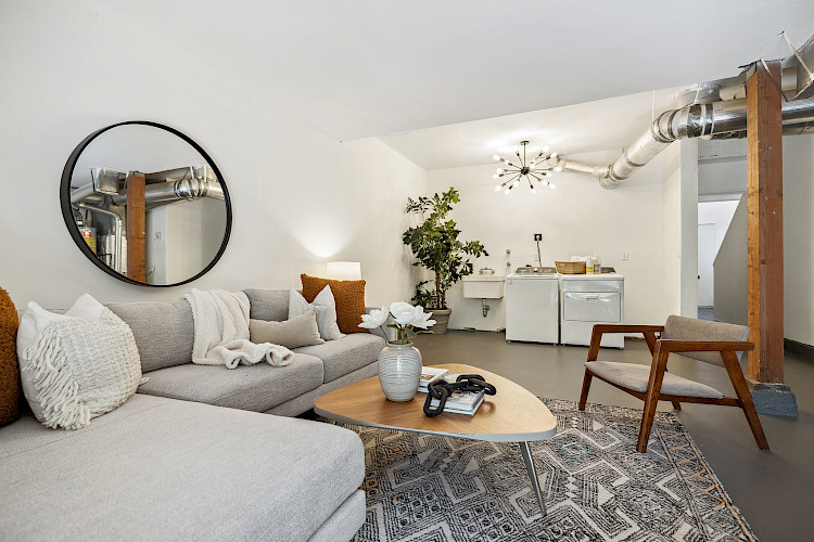 209 N. Lake Merced Hills 21