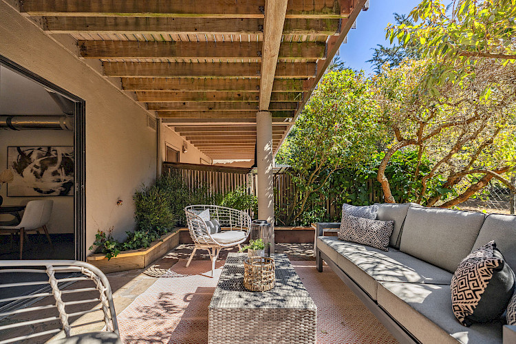 209 N. Lake Merced Hills 27