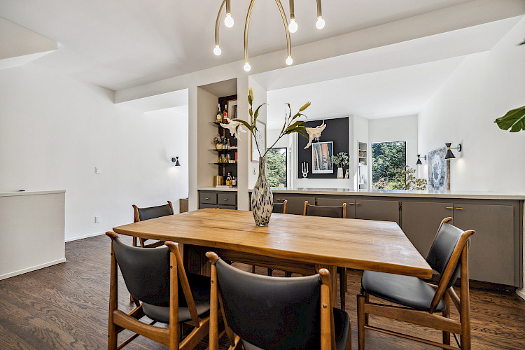 209 N. Lake Merced Hills 33