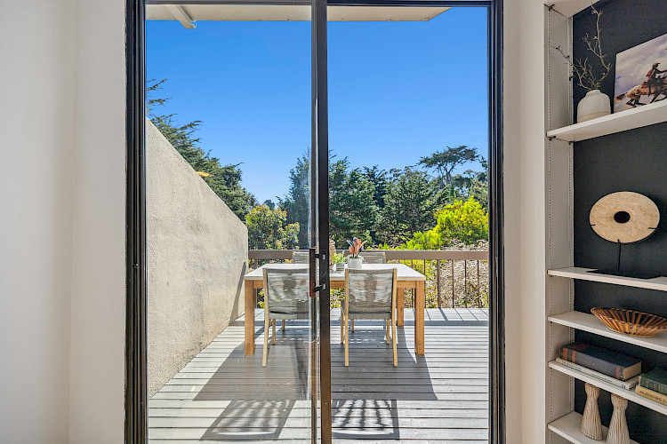 209 N. Lake Merced Hills 44