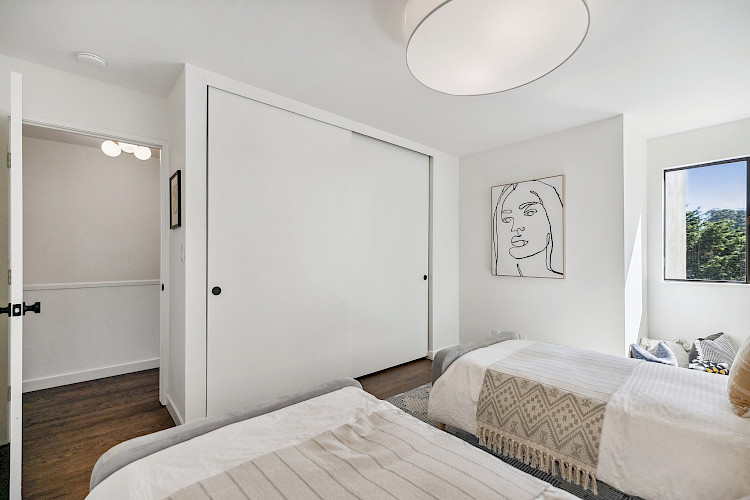 209 N. Lake Merced Hills 79