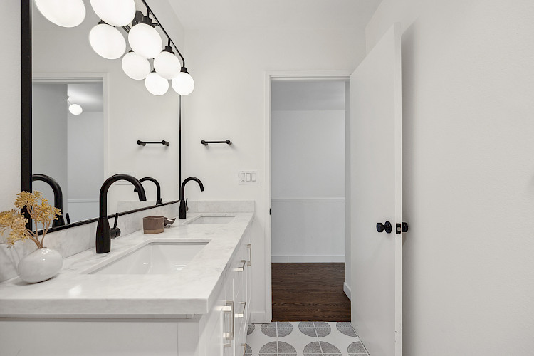 209 N. Lake Merced Hills 85