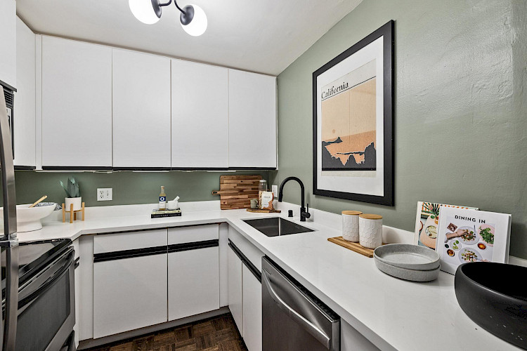 1755 Filbert Street, #1k 25