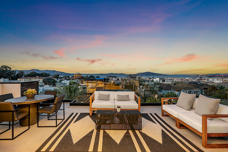 2758 Filbert Street 47