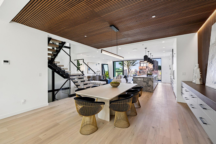 2758 Filbert Street 20