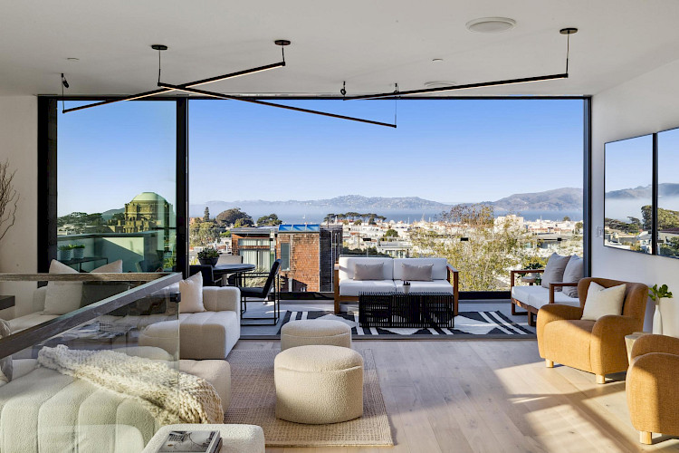 2758 Filbert Street 2