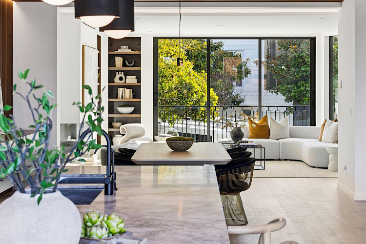 2758 Filbert Street 18