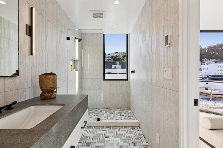 2758 Filbert Street 70