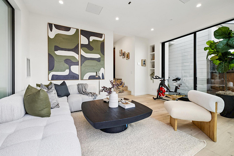 2758 Filbert Street 99