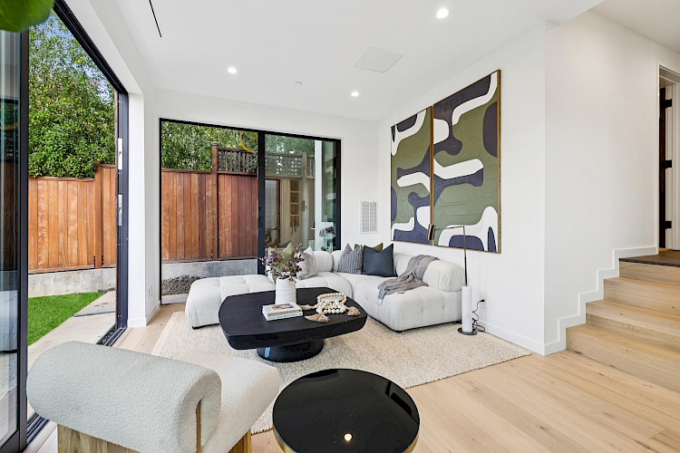 2758 Filbert Street 98