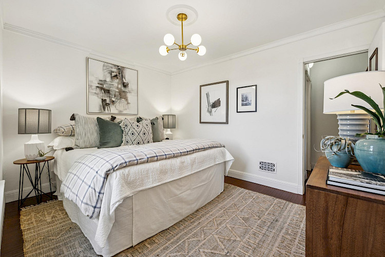 662 Lisbon Street 26