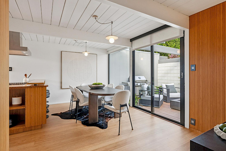 1027 Duncan Street 17