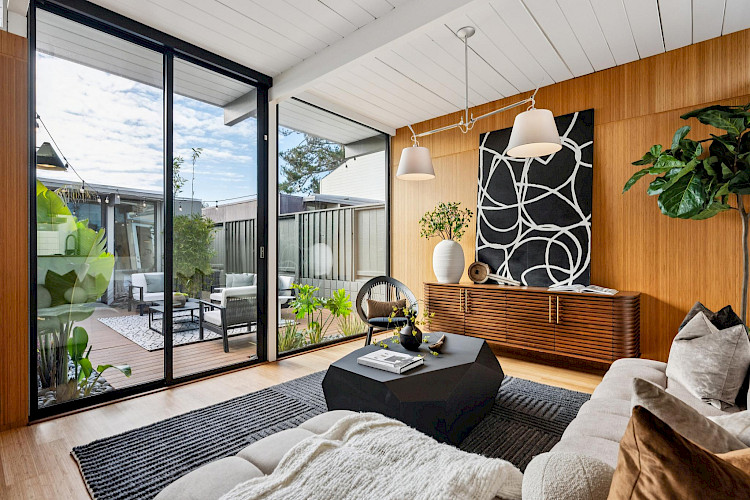 1027 Duncan Street 33