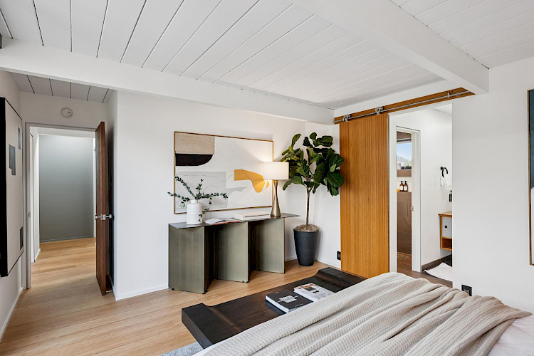 1027 Duncan Street 39