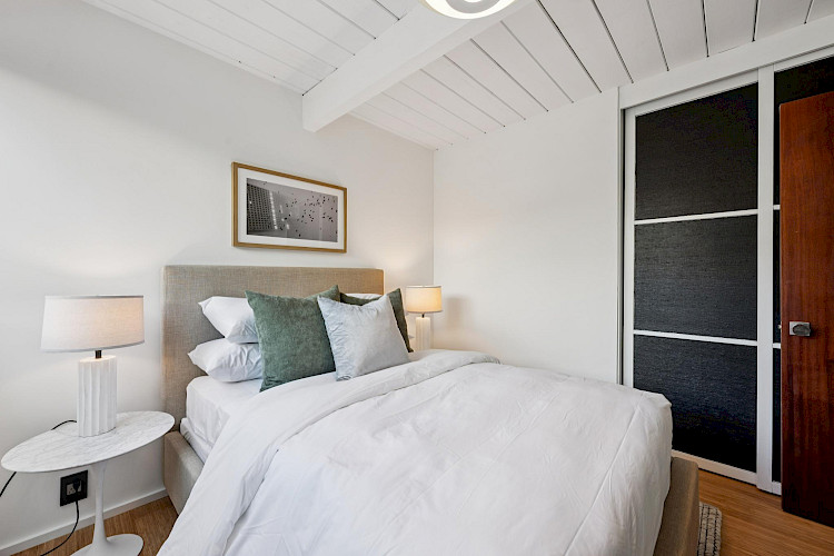 1027 Duncan Street 48