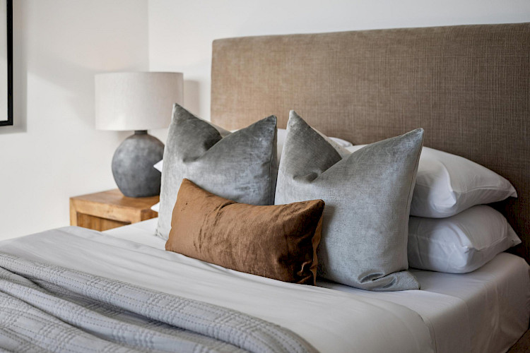 1027 Duncan Street 54