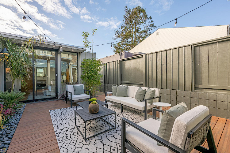 1027 Duncan Street 64