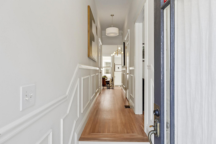 814 Hampshire Street 12