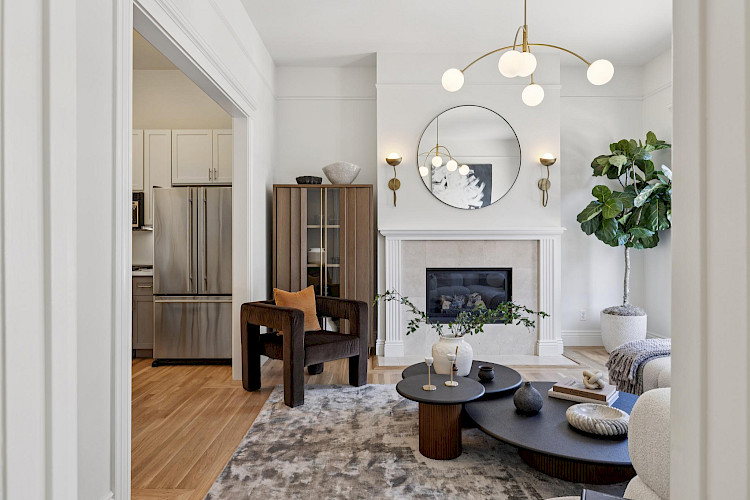 814 Hampshire Street 14