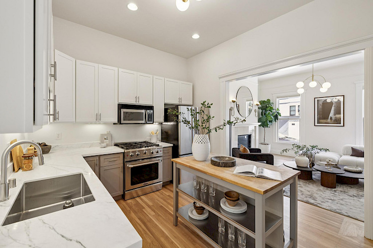 814 Hampshire Street 30