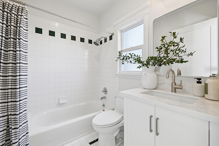 814 Hampshire Street 41