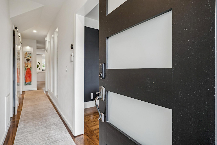 748-750 Elizabeth Street 14