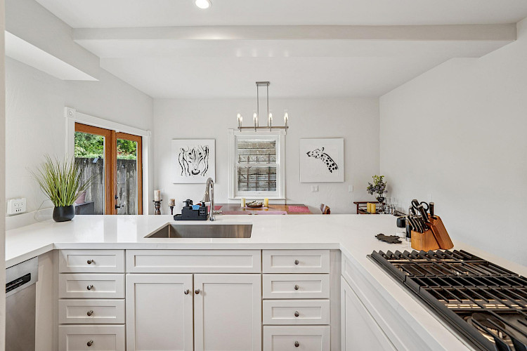 748-750 Elizabeth Street 38