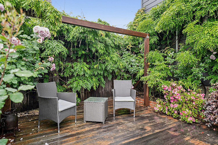 748-750 Elizabeth Street 56