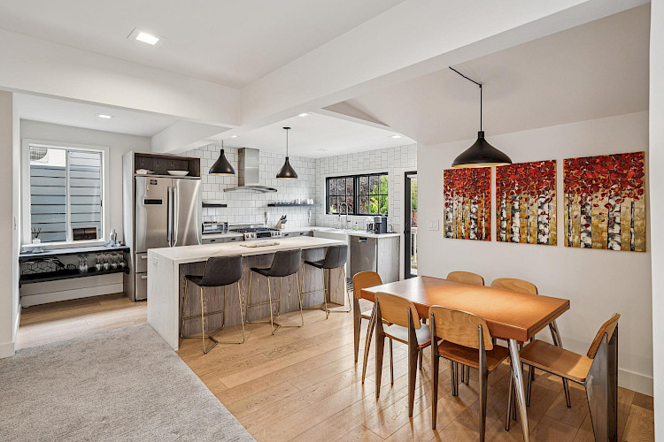 748-750 Elizabeth Street 78