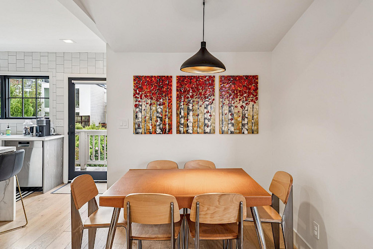 748-750 Elizabeth Street 79