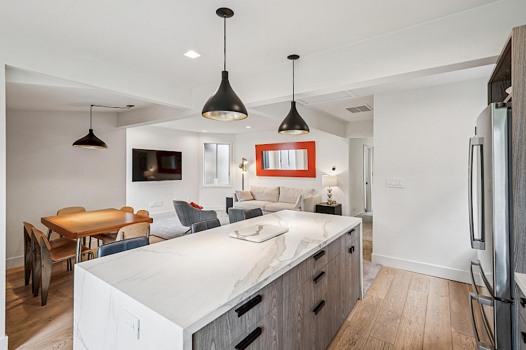 748-750 Elizabeth Street 85